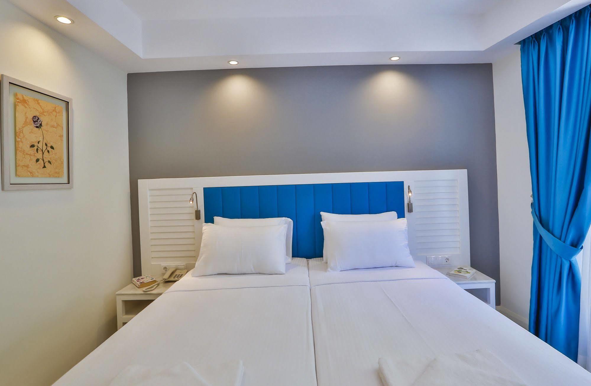 Livia Hotel Kaş Esterno foto