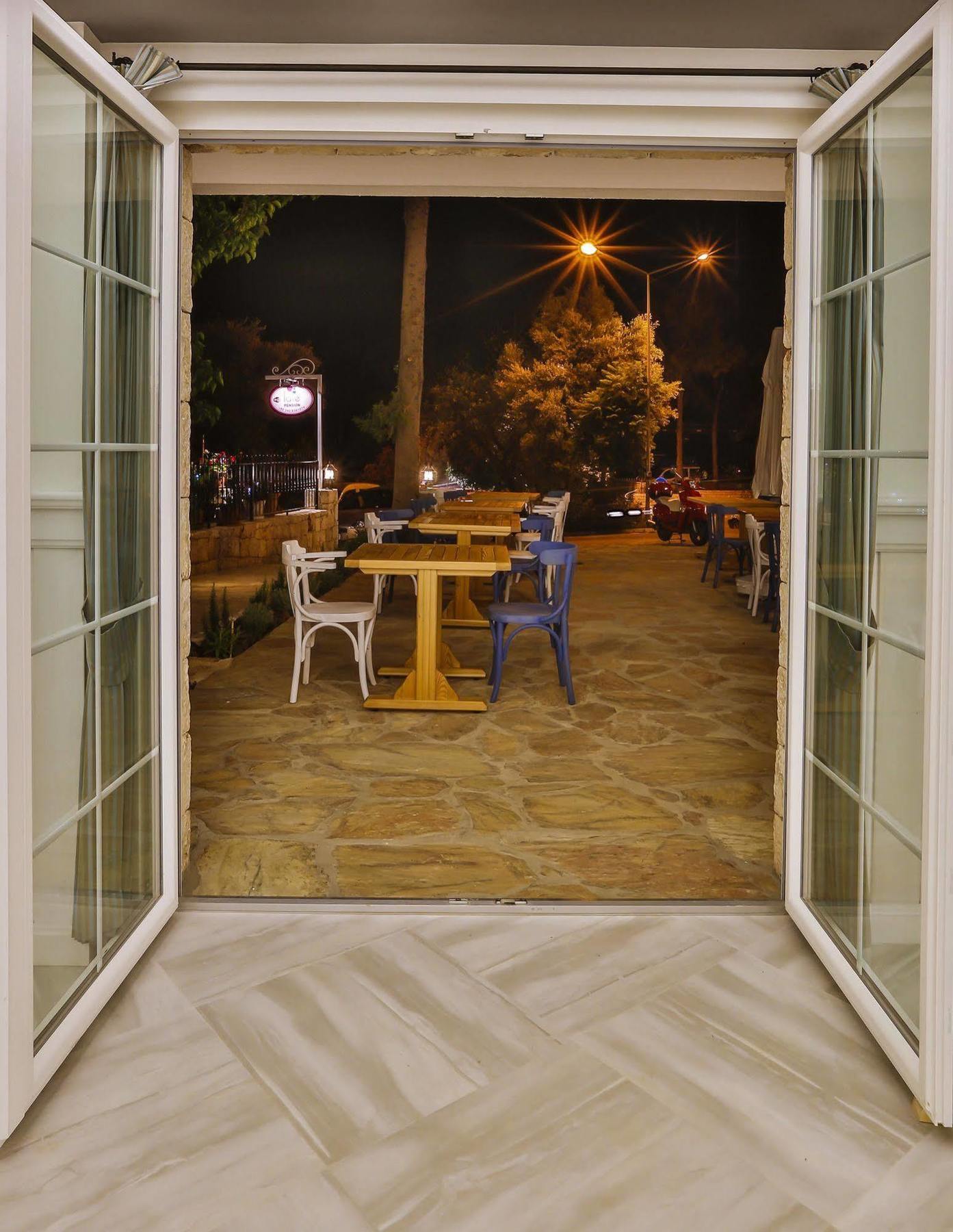 Livia Hotel Kaş Esterno foto